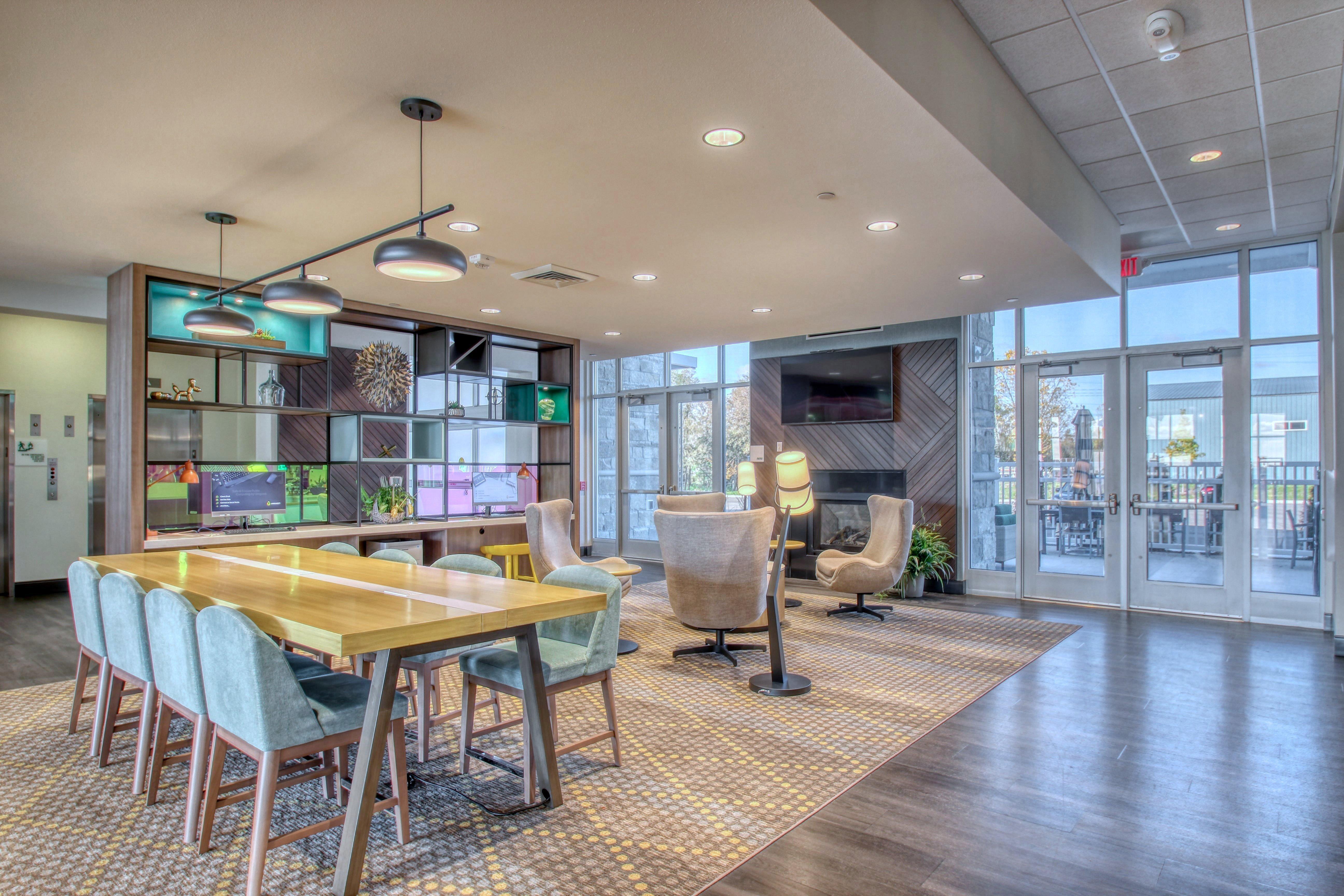 Holiday Inn - Appleton By Ihg Экстерьер фото